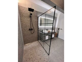 Badezimmer/Dusche