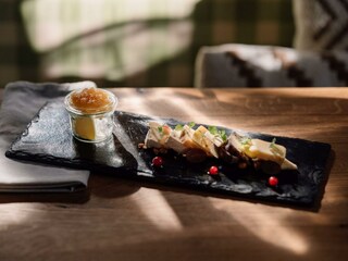 28_Apline_Kaeseauswahl_2