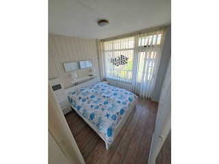 Großes Schlafzimmer
