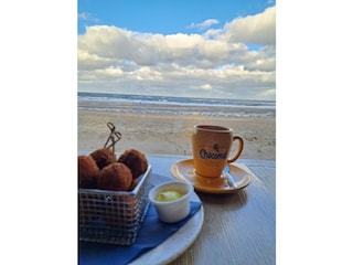 Snack im Piraat am Strand