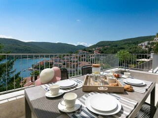 Apartment Rabac Outdoor Recording 3