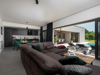 Holiday house Sveta Nedelja Features 4