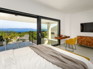 Erste Schlafzimmer