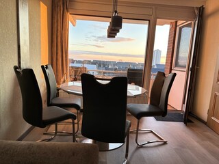 Wohnzimmer Esstisch