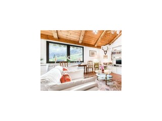 Chalet_Fellner_BY_MATTHIAS_RHOMBERG_002-900x450