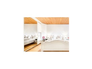 Chalet_Fellner_BY_MATTHIAS_RHOMBERG_007-900x450