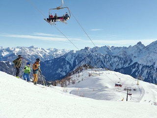 Skifahren Skigebiet Brandnertal (c) Alex Kaiser -