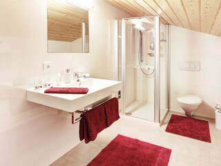 App. Bergblick 1. Badezimmer