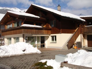 Haus im Winter