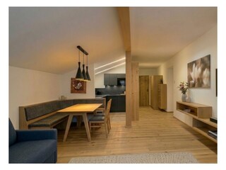 Wohnzimmer, Küche App..3 KI