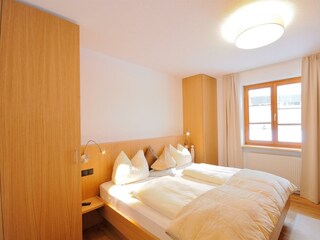 Schlafzimmer  A kombinierbar mit App.B