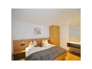 Zweites Schlafzimmer AppC m extra Dusche/WC