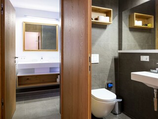 Appartement_A5_Bad-Toilette_quer