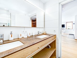 Appartement_01_BY_MATTHIAS_RHOMBERG_017