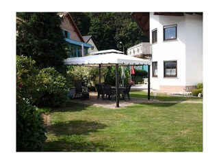 Fewo Terasse und Pavillon