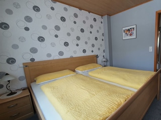 Fewo - Schlafzimmer