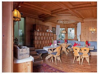 101776495_3295840103760189_7249393389597097984_o