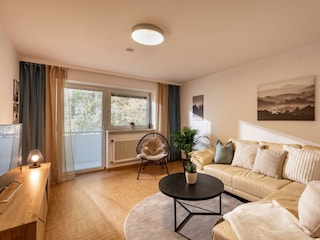 Ferienwohnung_Pulverer_Rosenweg_41_Fuegen_Wohnzimm