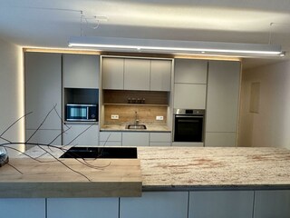 Modern Alp Apart - Küche (2)