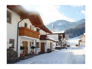 Hausansicht Winter