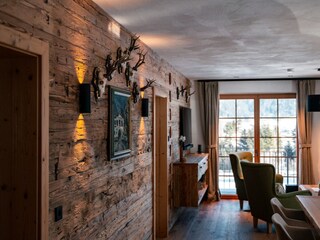 661693079e84352439cc26ca_RS3-min