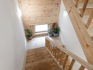 202501-Lebe-Schlitters-Stiegenhaus-91