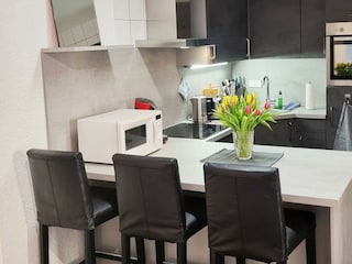 Michel_LIving_Abtweiler_Ferienwohnung_ImHof_Kueche