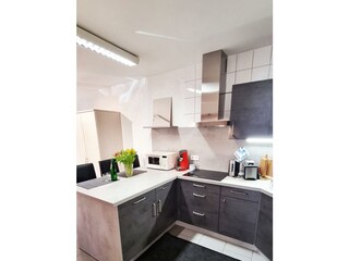 Michel_Living_Abtweiler_Ferienwohnung_ImHof_Kueche