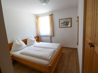 Smartes Doppelzimmer für entspannten Schlaf