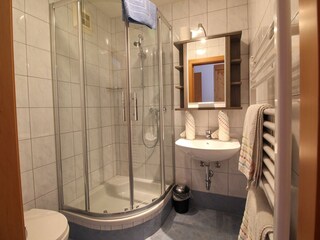 Badezimmer mit Du/WC