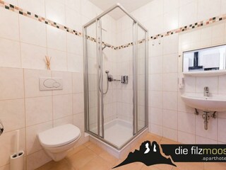 Badezimmer - Apartment "Kraftplatz Meeräugl"