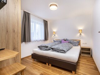 Familienzimmer mit 1. und.....