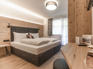 Classic Small - Emmy