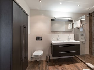 Classic Medium - Emmy