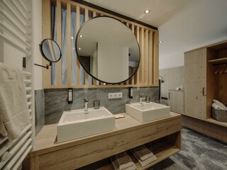 calssic-medium-resl-badezimmer-1