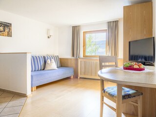 20231116_PrechtlhofInnen2_002-HDR_klein