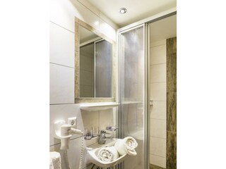 20181128_PrechtlhofInnen_370-HDR_klein