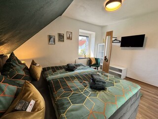 tiny harmony room