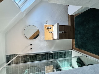 tiny harmony room