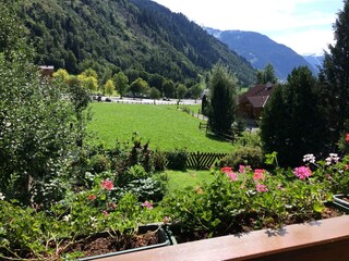 Gästehaus Alpina Dorfgastein Blick vom Balkon