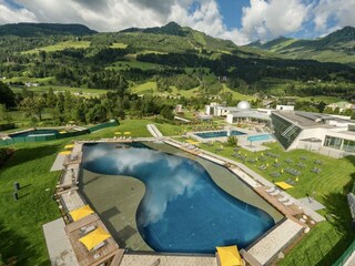 Panorama Alpentherme Sommer@2x