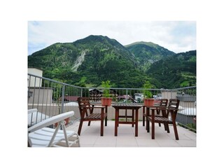 Terrasse mit Bergblick