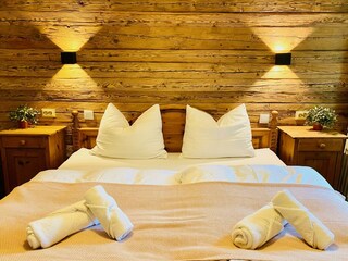 Landhaus-angerhof-apt-BBE-bedroom-double-bed