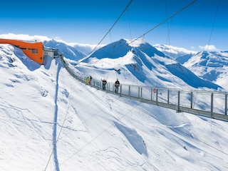 Landhaus-Angerhof-Stubnerkogel-Haengebruecke-Gaste