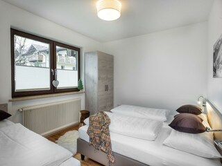 Schlafzimmer 3-bettig
