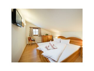 Bad-Hofgastein-Familienzimmer2