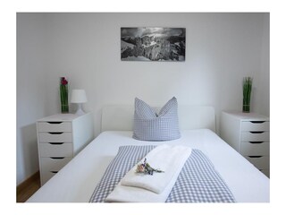 Schlafzimmer4 im Untergeschoss