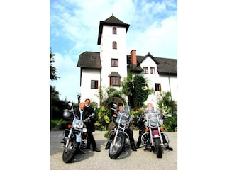 Motorradhotel Schloss Thannegg-Moosheim