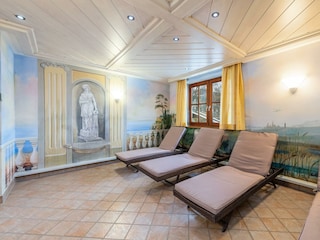 Reisslerhof-Apartment-Hallenbad-und-Wellnessbereic