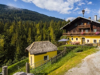 20260826_ElmaugutAussenDrohne_020-Pano_klein